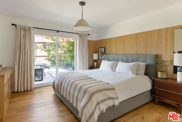 2044 Panamint Drive, Los Angeles CA: https://media.crmls.org/mediaz/b8546277-8918-46d2-aeff-d00a4575668f.jpg