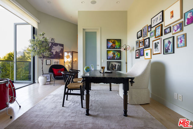 1774 Westridge Road, Los Angeles CA: https://media.crmls.org/mediaz/b85542e9-9d67-4764-ad67-6319feda1b0d.jpg