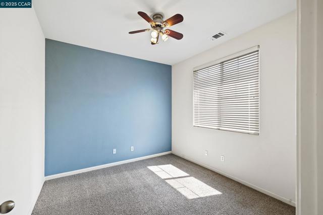 127 Sanford Ct, Brentwood CA: https://media.crmls.org/mediaz/b8558cbe-bc5f-4d1e-ac6e-e76fac0204eb.jpg