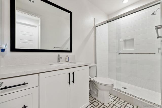8246 Rose Quartz Cir, San Diego CA: https://media.crmls.org/mediaz/b856097f-bd60-49ea-ab32-fce3710d53e1.jpg