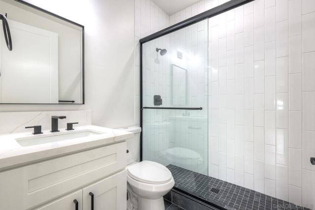 962 Florence St, Imperial Beach CA: https://media.crmls.org/mediaz/b8568f65-eadf-4e0f-9348-b5f8453a8142.jpg