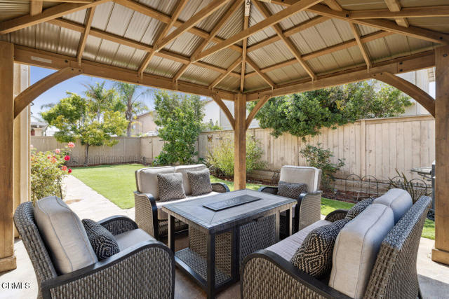 Detail Gallery Image 35 of 39 For 420 Ocotlan Way, Oxnard,  CA 93030 - 4 Beds | 3 Baths
