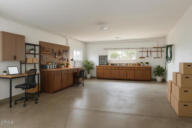 571 S Franklin Street, Fort Bragg CA: https://media.crmls.org/mediaz/b8585a44-b048-4101-8b30-8a30ef64f438.jpg