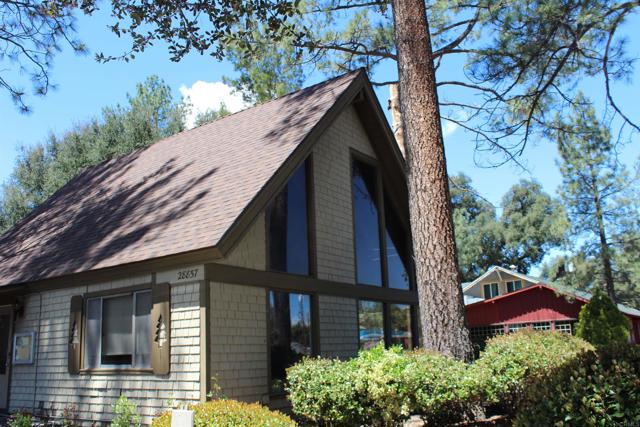 28857 Old Highway 80, Pine Valley CA: https://media.crmls.org/mediaz/b85994b0-f7d8-49f9-88c9-bd4df936f387.jpg