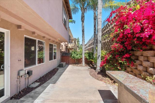 1342 Sky Ridge Court, San Marcos CA: https://media.crmls.org/mediaz/b85a0696-b1b4-41ab-a41c-a3a49549e2fa.jpg