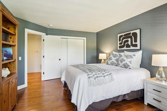 4961 Concannon Ct, San Diego CA: https://media.crmls.org/mediaz/b85a116e-fee6-495b-9a38-2dd681cc14fe.jpg