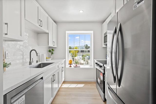 1930 Mount Vernon Court, Mountain View CA: https://media.crmls.org/mediaz/b85ad803-b73e-4cd9-81a3-bec7725f8876.jpg