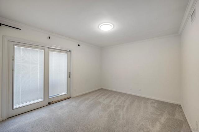 Image 29 of 52 For 17784 Via Graacia