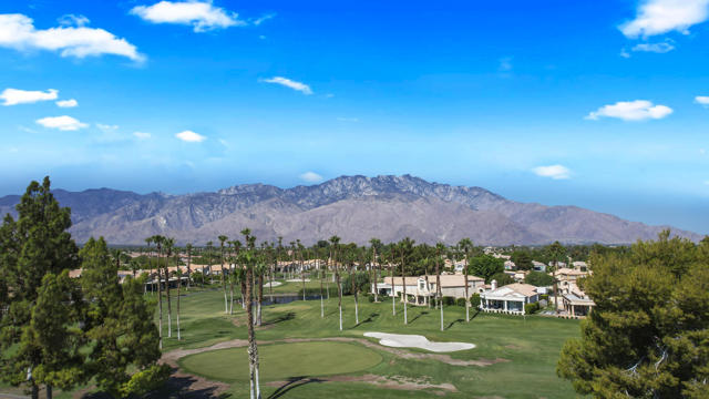 29879 E Trancas Drive, Cathedral City CA: https://media.crmls.org/mediaz/b85c3459-f4d6-467c-94b1-c96000badde2.jpg
