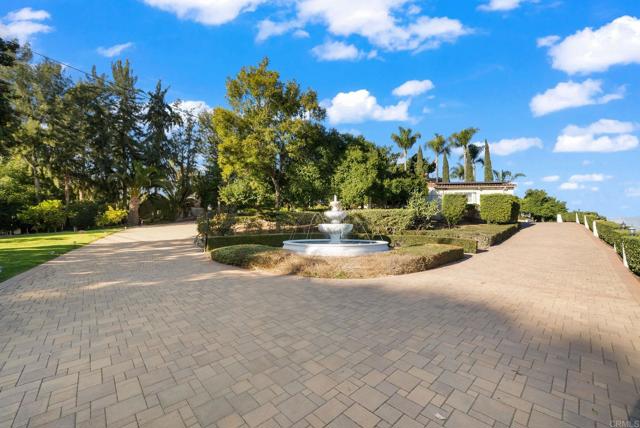 Image 29 of 74 For 10310 Fuerte Drive