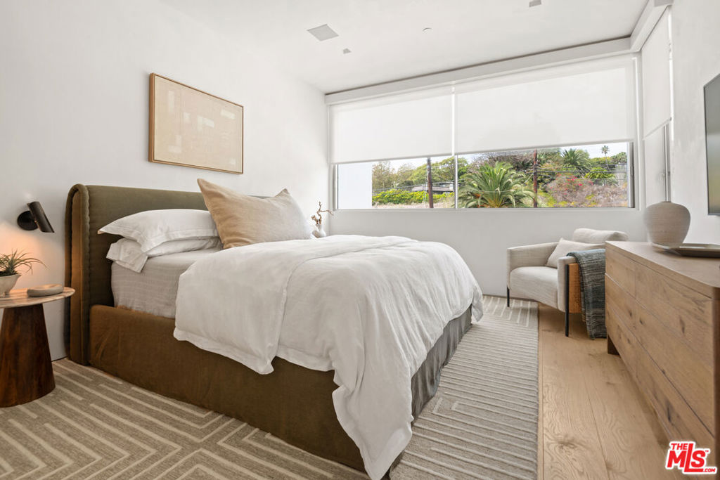 MLS #26829383 image #44