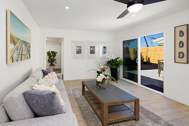 4822 Kesling Court, San Diego CA: https://media.crmls.org/mediaz/b85e0ab6-0ea2-45dd-aac5-368c34b54903.jpg