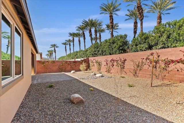 82170 San Gorgonio Drive, Indio CA: https://media.crmls.org/mediaz/b85e134b-5ae7-4496-bf3c-5d28dd1df05d.jpg