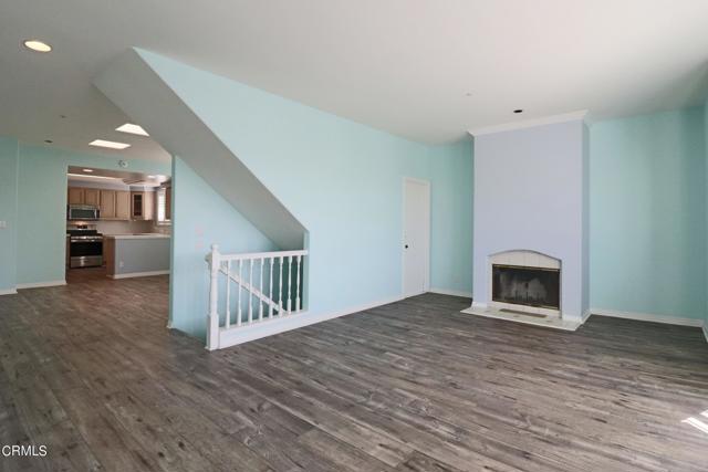 Detail Gallery Image 5 of 9 For 5058 Nautilus St, Oxnard,  CA 93035 - 3 Beds | 2/1 Baths