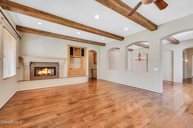 5199 Via Dolores, Newbury Park CA: https://media.crmls.org/mediaz/b85f90a3-29d7-498f-bca6-e03f982e3692.jpg