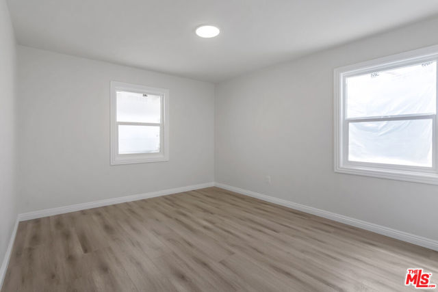11119 S Denker Avenue, Los Angeles CA: https://media.crmls.org/mediaz/b85fb6b9-f3ae-4256-bc91-b2df0f72b301.jpg