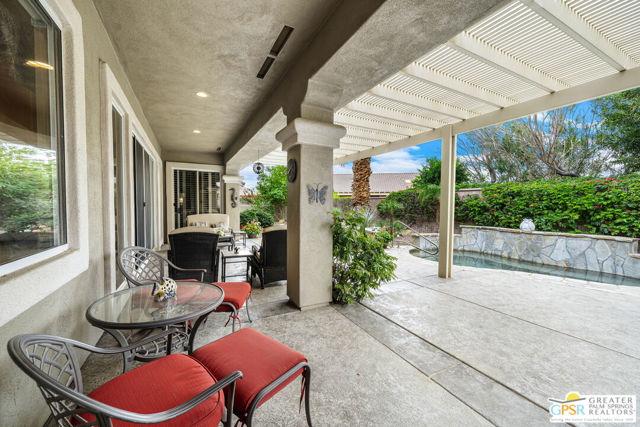 35707 Stonebriar Drive, Palm Desert CA: https://media.crmls.org/mediaz/b8615ba6-2287-410b-9a72-20af366fdc2e.jpg