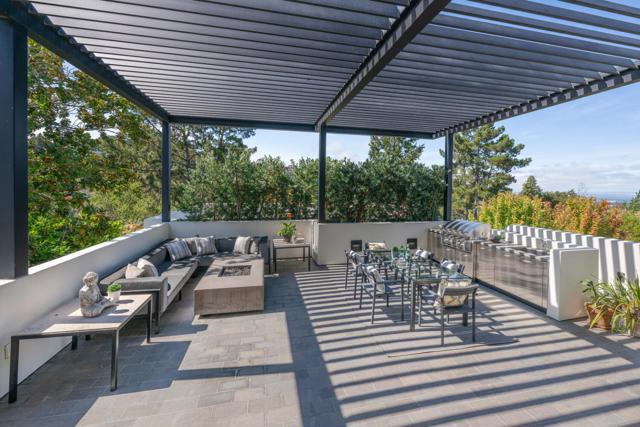 5 Drayton Road, Hillsborough CA: https://media.crmls.org/mediaz/b861894c-633d-481d-8ee4-81760a0b0ac7.jpg