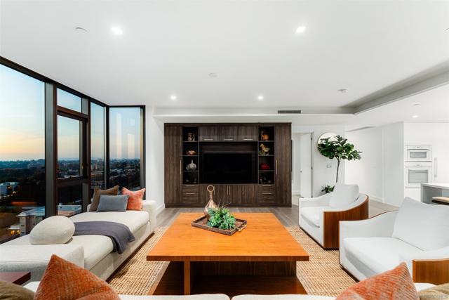 Image 4 of 51 For 2855 5th Ave  1101