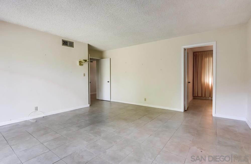 MLS #250042910SD image #41