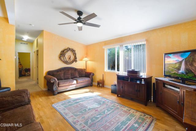 978 Main Street, Piru CA: https://media.crmls.org/mediaz/b861d1c8-49f9-44de-9c6a-1d39d57ebf9f.jpg
