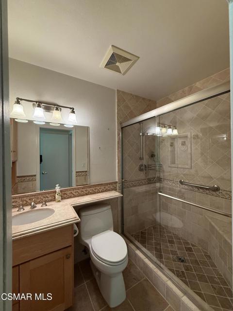 2321 Century Avenue, Simi Valley CA: https://media.crmls.org/mediaz/b8633aff-2cb3-44c0-ad8e-799ac7e22647.jpg