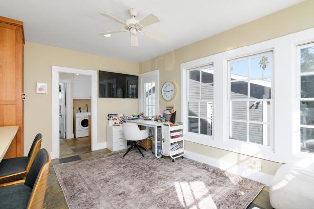 Detail Gallery Image 15 of 44 For 3915 Falcon St, San Diego,  CA 92103 - 3 Beds | 3 Baths