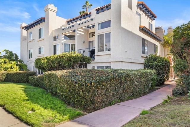 3149 Dickens St, San Diego, California 92106, 3 Bedrooms Bedrooms, ,2 BathroomsBathrooms,Condominium,For Sale,Dickens St,250000588SD