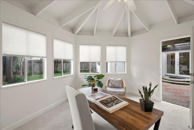 1059 Nilda Avenue, Mountain View CA: https://media.crmls.org/mediaz/b8669964-aedf-4e5a-8ad2-d6555ee43a22.jpg