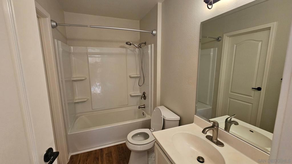 12091 Alta Carmel Ct - photo 8