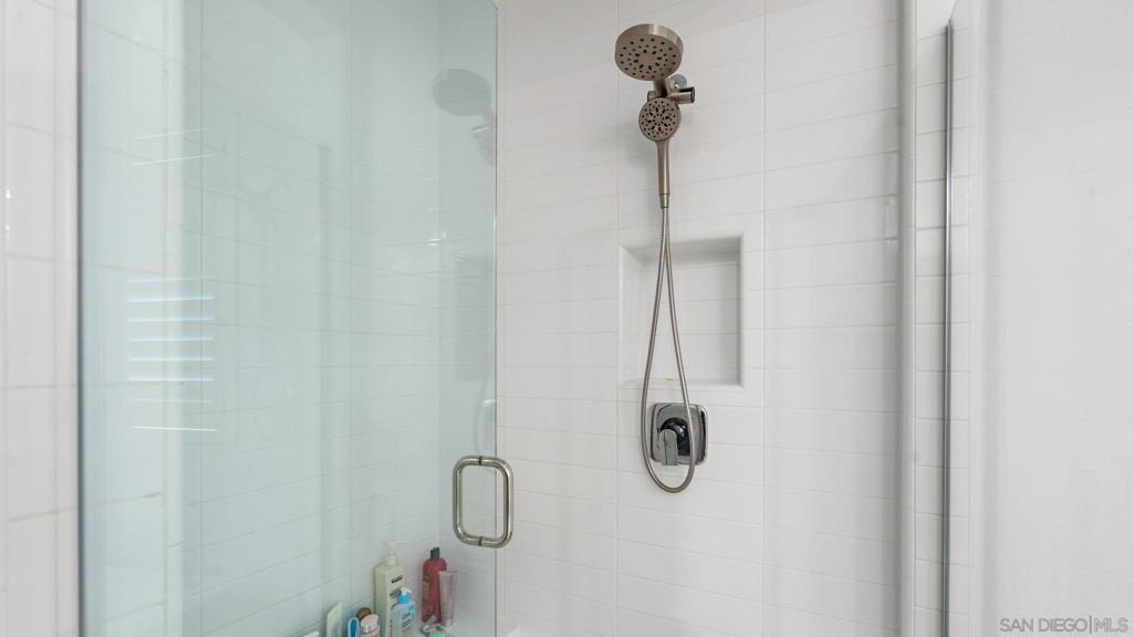 15681 Rennyson Way - photo 16