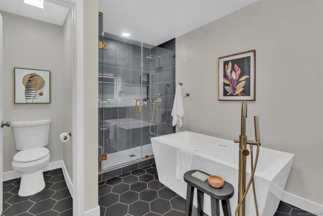 13070 Roundup Ave, San Diego CA: https://media.crmls.org/mediaz/b868ab60-69e3-42c6-b622-cd6479fd7706.jpg