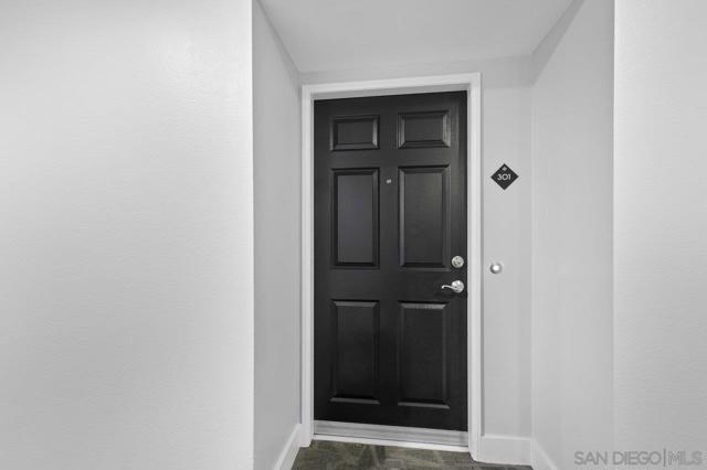 427 9th Ave., San Diego CA: https://media.crmls.org/mediaz/b868c691-a134-418a-8e88-c9171450825d.jpg