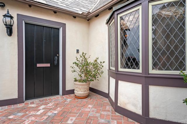 Detail Gallery Image 54 of 60 For 1879 Viking Way, La Jolla,  CA 92037 - 5 Beds | 5/1 Baths