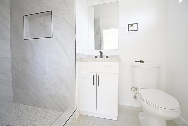 4646 COCONINO WAY, San Diego CA: https://media.crmls.org/mediaz/b86ada89-29c7-46c6-b536-e31377b97819.jpg