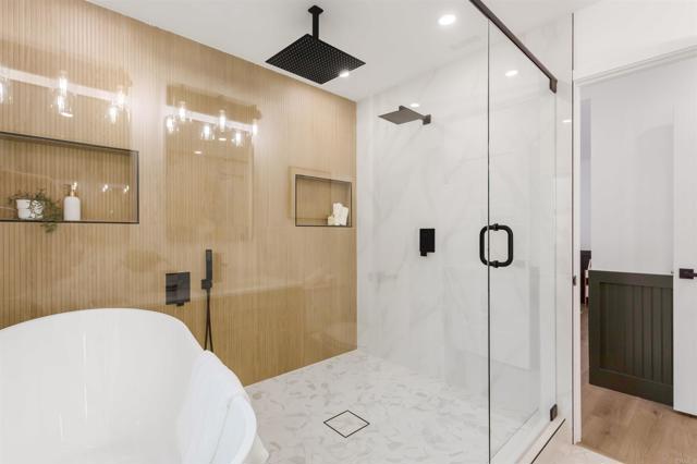 Detail Gallery Image 17 of 43 For 4870 Mount Armour Dr, San Diego,  CA 92111 - 4 Beds | 2 Baths