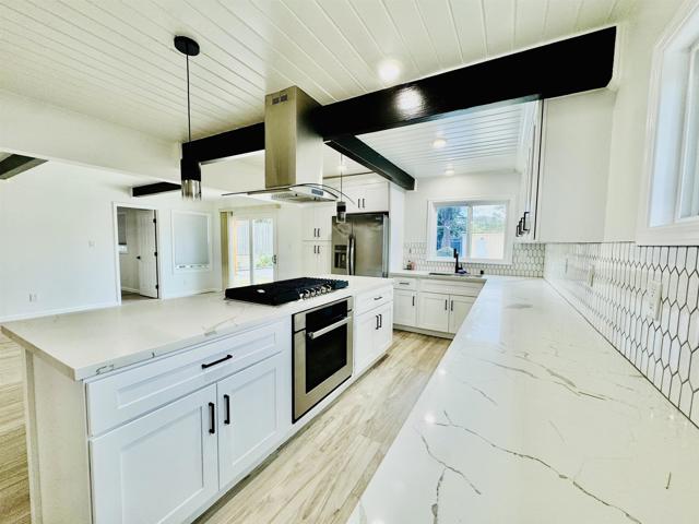 Image 3 of 16 For 534 Rincon Rd