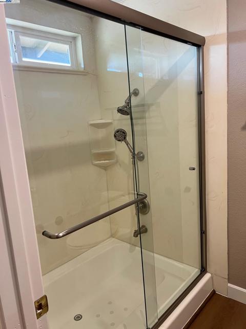 4919 Mohr Ave, Pleasanton CA: https://media.crmls.org/mediaz/b86b8ae5-f97f-4075-a885-c7e9ffec5cc6.jpg