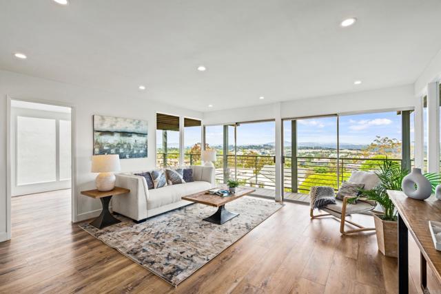 Detail Gallery Image 24 of 75 For 13645 Mira Montana, Del Mar,  CA 92014 - 4 Beds | 3/1 Baths