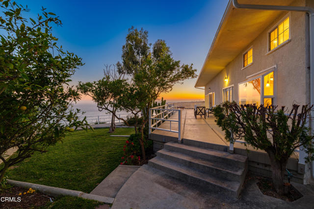 Detail Gallery Image 65 of 75 For 19 Narcissa Dr, Rancho Palos Verdes,  CA 90275 - 3 Beds | 3 Baths