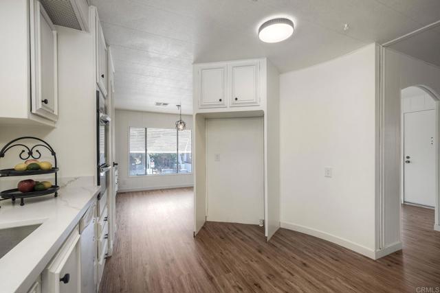 Detail Gallery Image 11 of 31 For 2130 Sunset Dr #134,  Vista,  CA 92081 - 2 Beds | 2 Baths