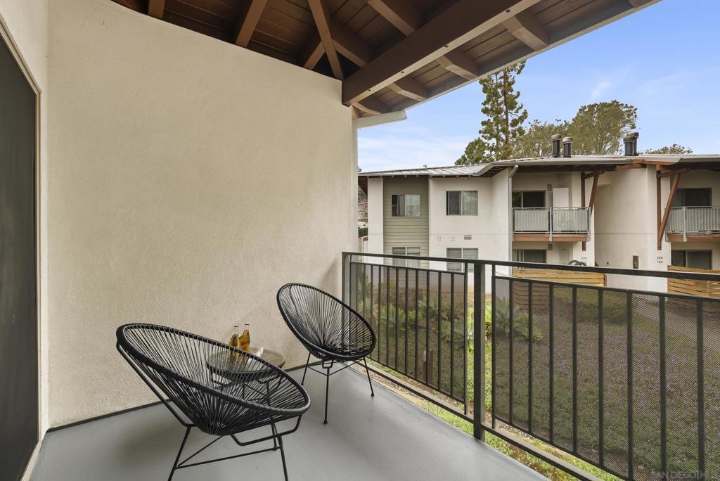 1810 S El Camino Real - photo 15