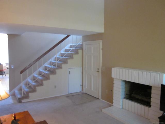 10706 Esmeraldas Dr, San Diego CA: https://media.crmls.org/mediaz/b86efe63-041e-4a9b-bc22-6102b2ce6d01.jpg