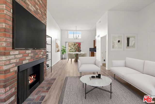 2452 Chelsea Place, L photo 3