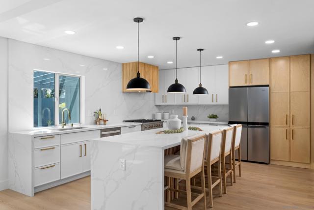 Details for 4716 Murat Pl, San Diego, CA 92117