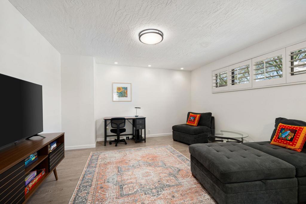 MLS #219138929DA image #17