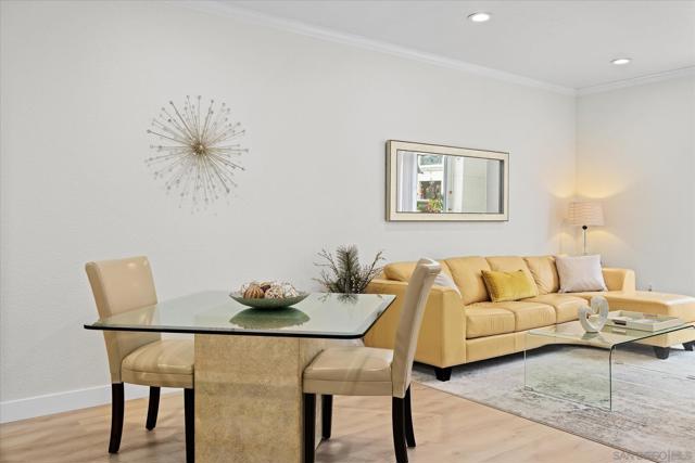 9237 Regents Rd., La Jolla CA: https://media.crmls.org/mediaz/b8721ad9-991a-4155-b46e-8b15955a7b07.jpg