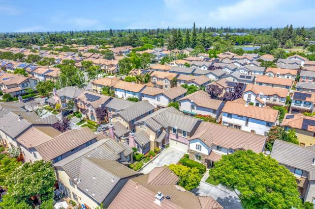 2871 Rubino Circle, San Jose CA: https://media.crmls.org/mediaz/b8724ae7-58d7-40ac-9758-6658a9e49d21.jpg