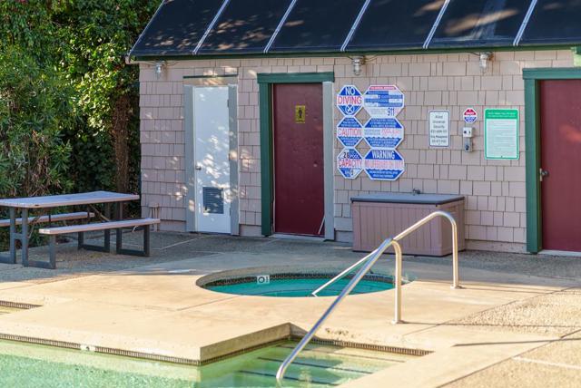 318 Soquel Avenue, Santa Cruz CA: https://media.crmls.org/mediaz/b8730025-7c57-4aa4-9530-df1c313ba564.jpg