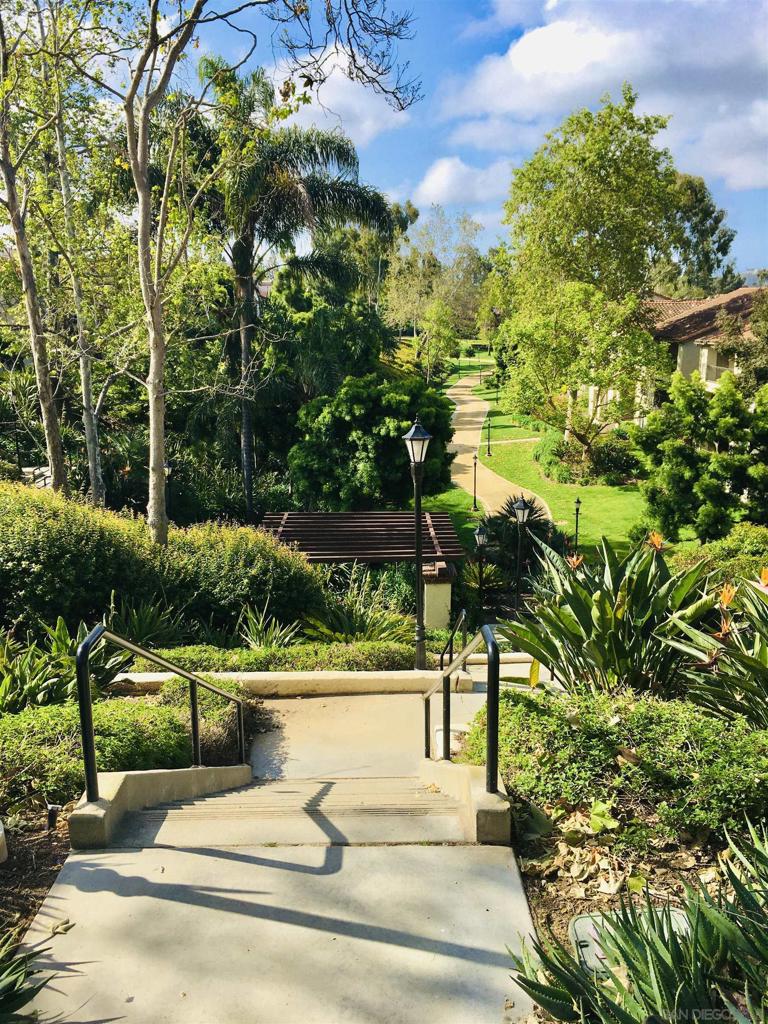 7405 Charmant Drive - photo 3
